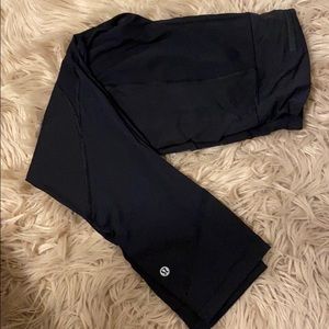 Lululemon cropped running tight